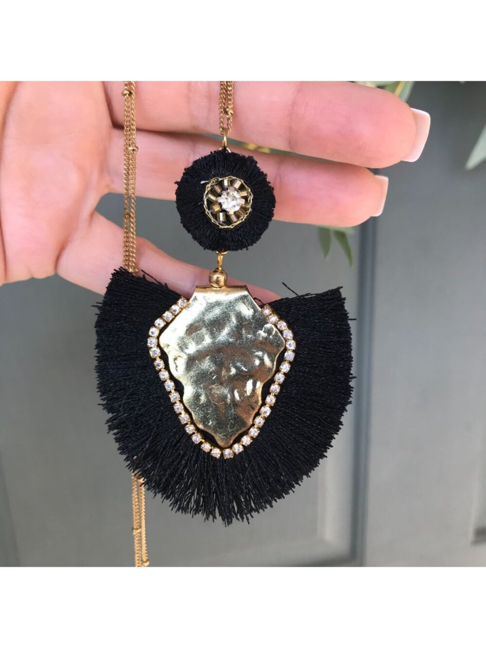 NWT Anthropologie Jewelry Long Statement Necklace Hammered Gold Black Fringe